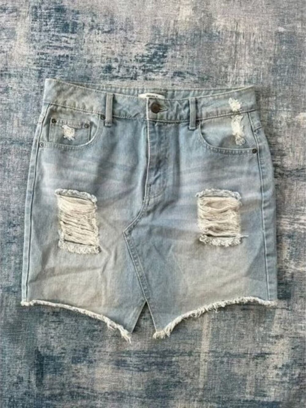 Forever 21 Light Wash Distressed Asymmetrical Hem Denim Skirt Size 28 Waist